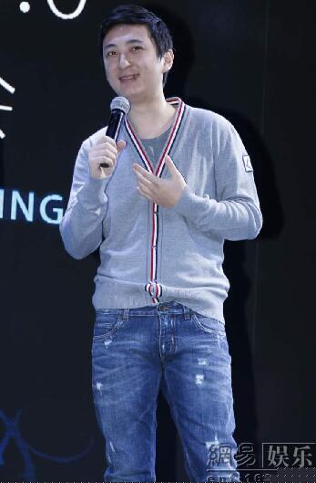 王思聪当伴郎后首次与angelababy杨颖同台