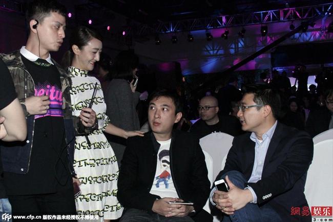 王思聪当伴郎后首次与angelababy杨颖同台